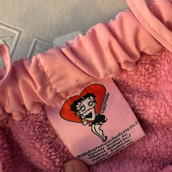 Betty Boop Towel Wrap - Picture 3 of 4